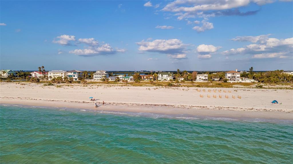 1058 Eldorado Avenue Clearwater Beach, FL 33767 - Photo 46 of 79 a view of an ocean view