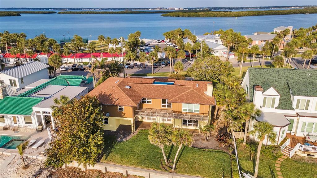 1058 Eldorado Avenue Clearwater Beach, FL 33767 - Photo 47 of 100