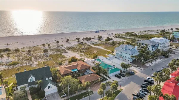 $5,250,000 | 1058 Eldorado Avenue, Clearwater Beach, FL 33767