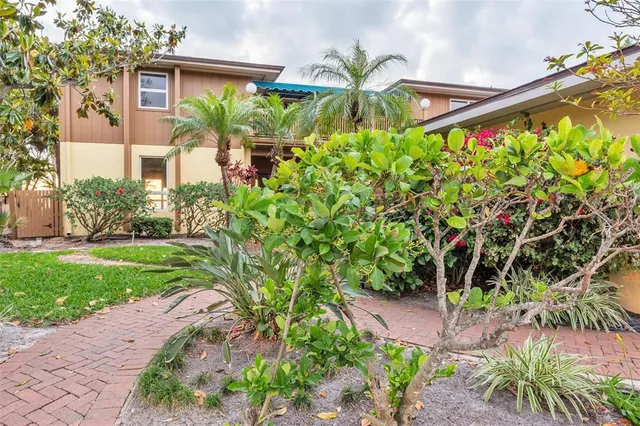 $5,995,000 | 1058 Eldorado Avenue, Clearwater Beach, FL 33767