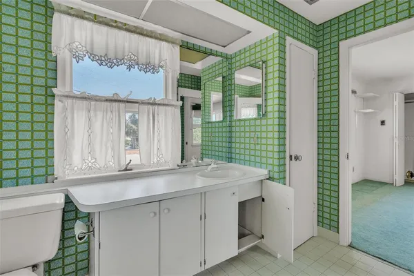 $5,250,000 | 1058 Eldorado Avenue, Clearwater Beach, FL 33767