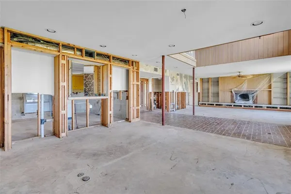 $5,250,000 | 1058 Eldorado Avenue, Clearwater Beach, FL 33767