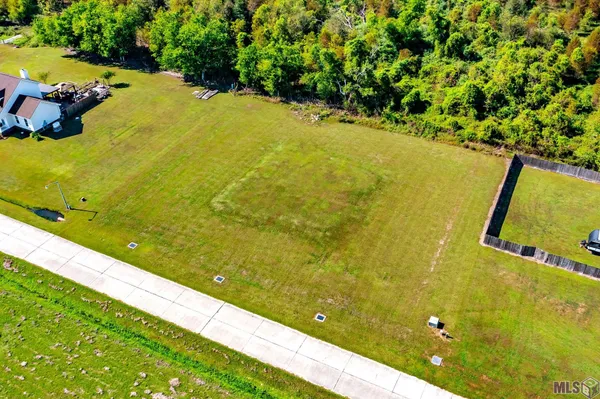 $40,000 | 338 Chateau Drive, Lockport, LA 70374