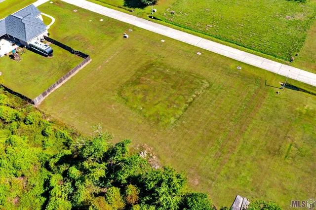 $40,000 | 338 Chateau Drive, Lockport, LA 70374