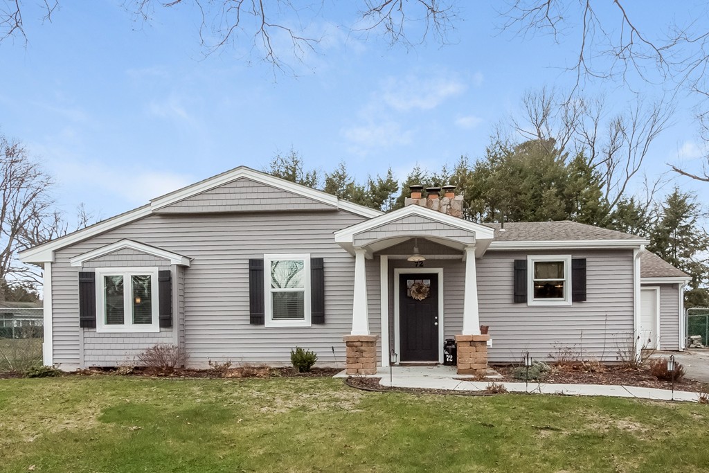 72 Squire Lane Springfield, MA 01118 - Photo 1 of 30 Gallery Image 1