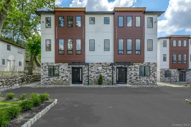 $2,100,000 | 128 Union Road, Unit 201, Spring Valley, NY 10977