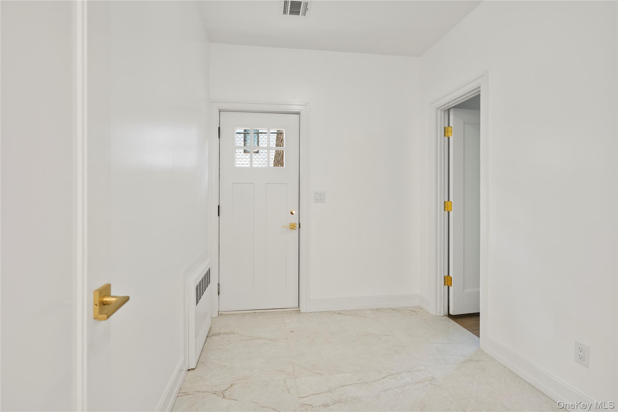 128 Union Road, Unit 201 Spring Valley, NY 10977 - Photo 37 of 48 Side entrance/mudroom for Mian house