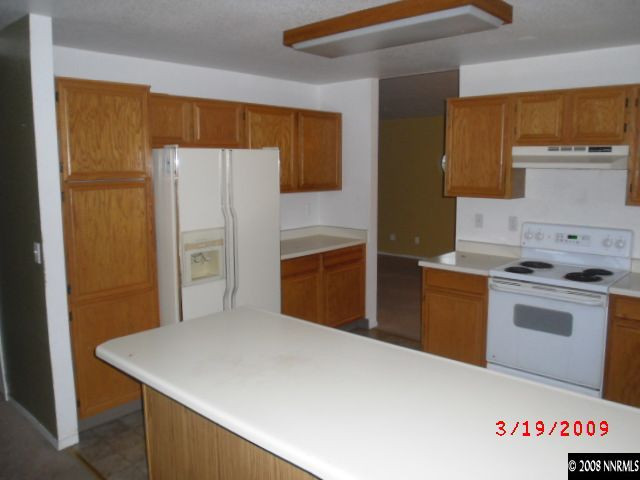 8569 Sopwith Boulevard Reno, NV 89506 - Photo 6 of 9 Photo 6