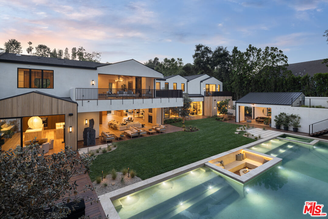 16036 Woodvale Road Encino, CA 91436 - Photo 2 of 54