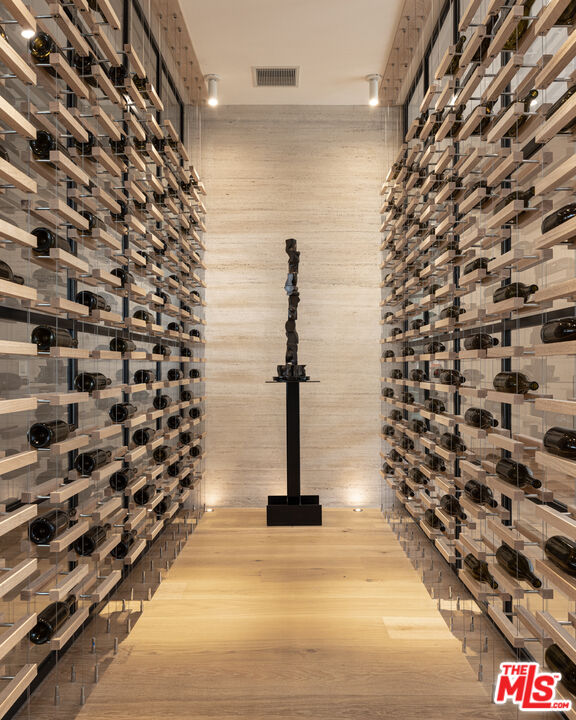 16036 Woodvale Road Encino, CA 91436 - Photo 5 of 54 a view of a bathroom