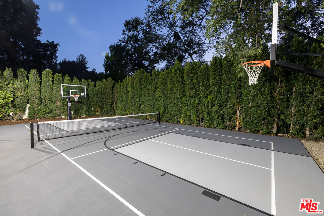 16036 Woodvale Road Encino, CA 91436 - Photo 53 of 54 a view of a bench in a park