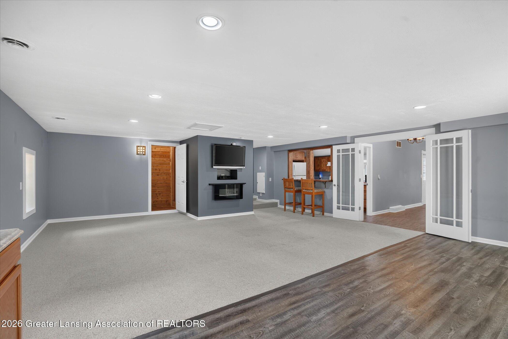 10841 Bond Road Dewitt, MI 48820 - Photo 54 of 95 Living Room 2