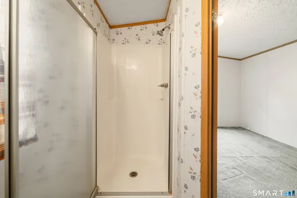 $149,900 | 55 Mountainview Road, East Hampton, CT 06424