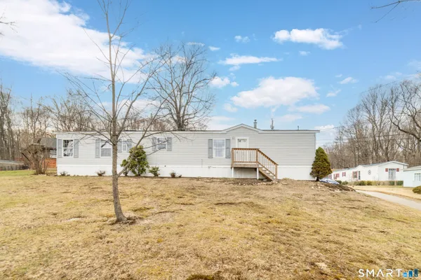 $149,900 | 55 Mountainview Road, East Hampton, CT 06424