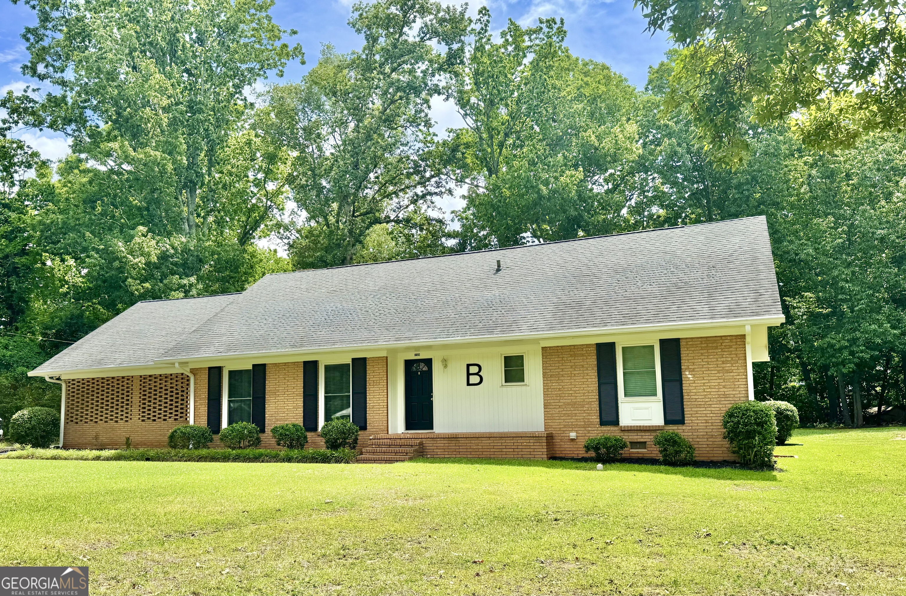 758 South Cherokee Road Social Circle, GA 30025 - Photo 2 of 49