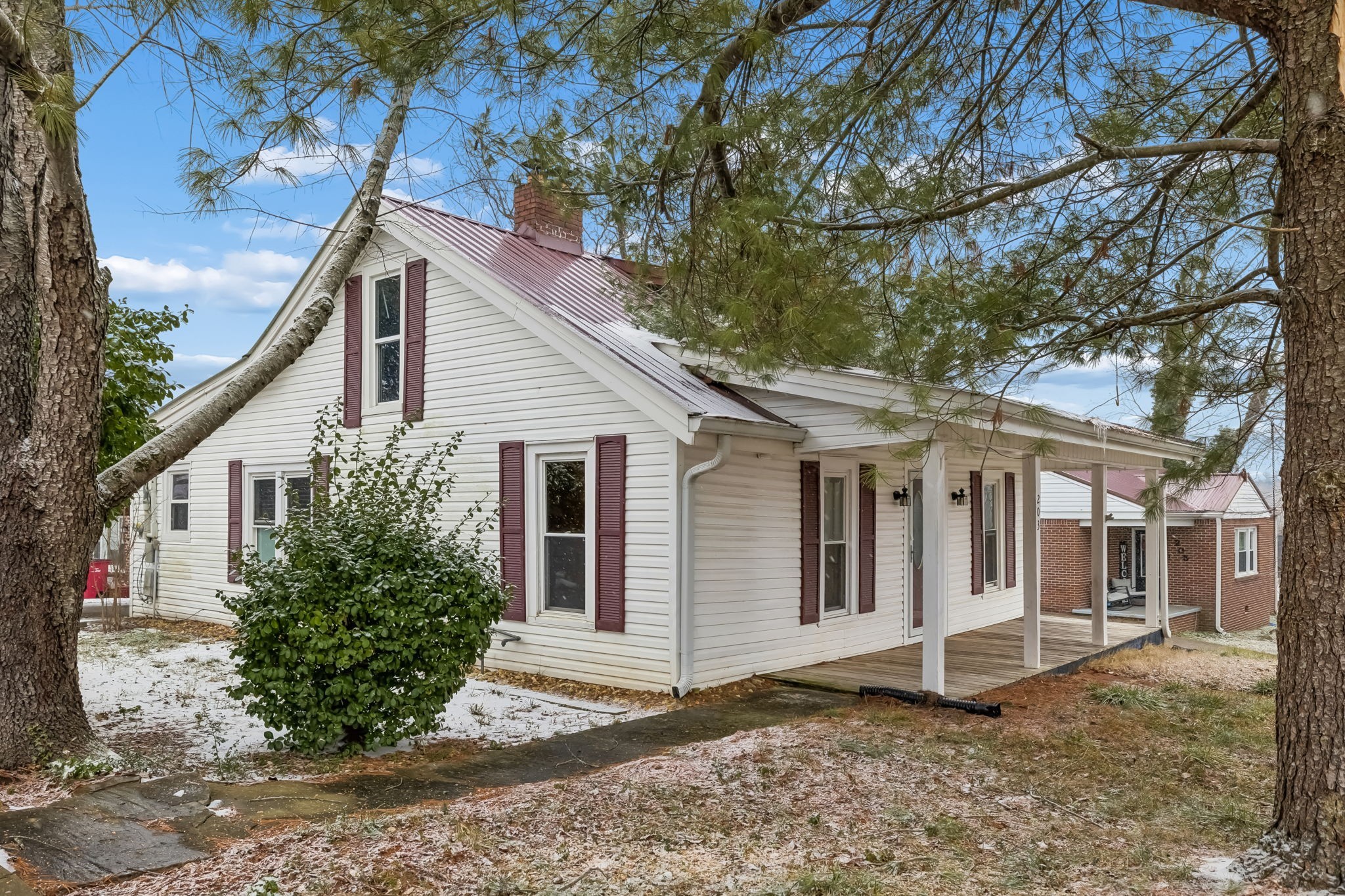 203 Hull Avenue Carthage, TN 37030 - Photo 1 of 27