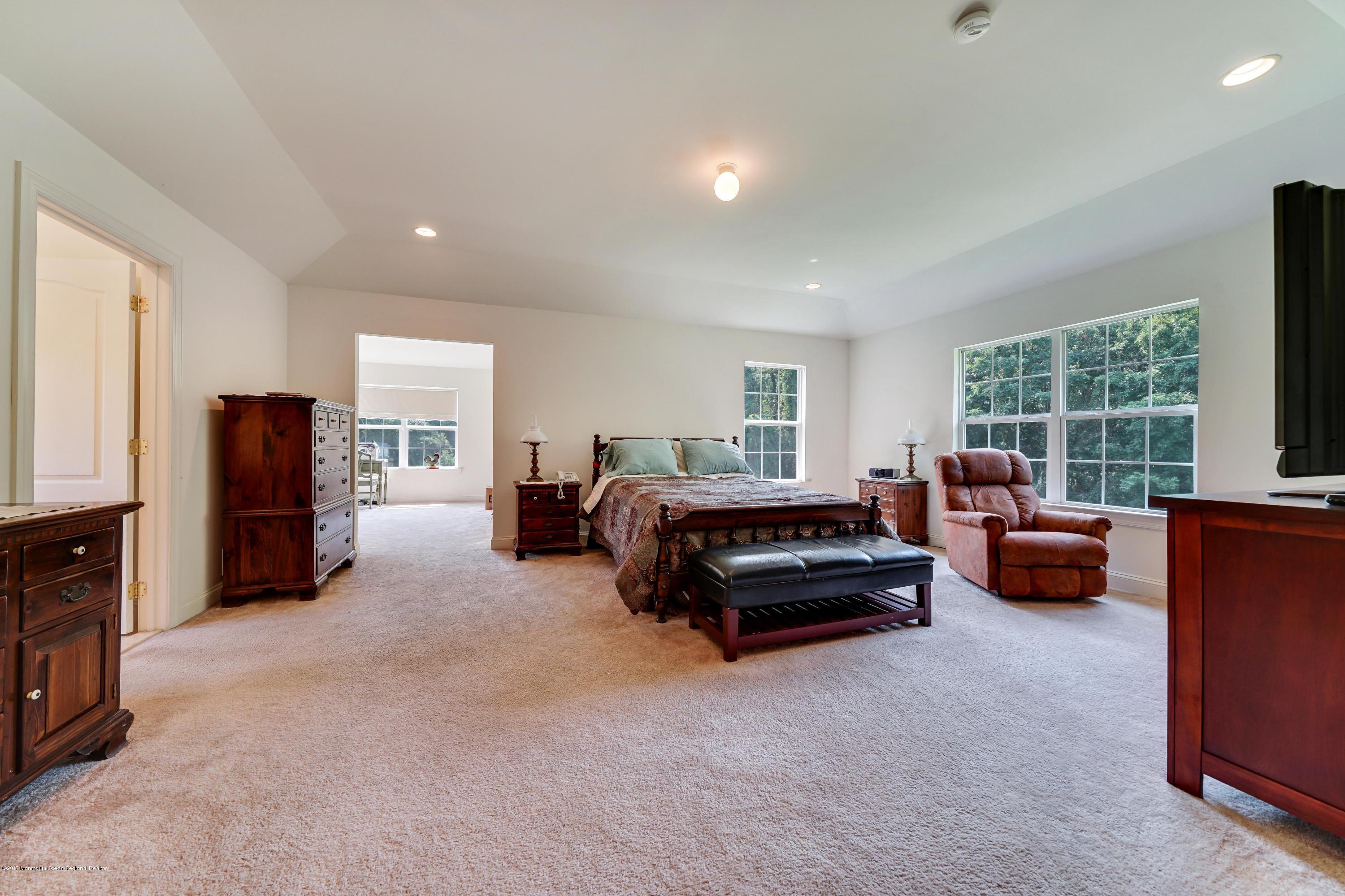 107 Larrabee Boulevard Howell, NJ 07731 - Photo 44 of 67 44