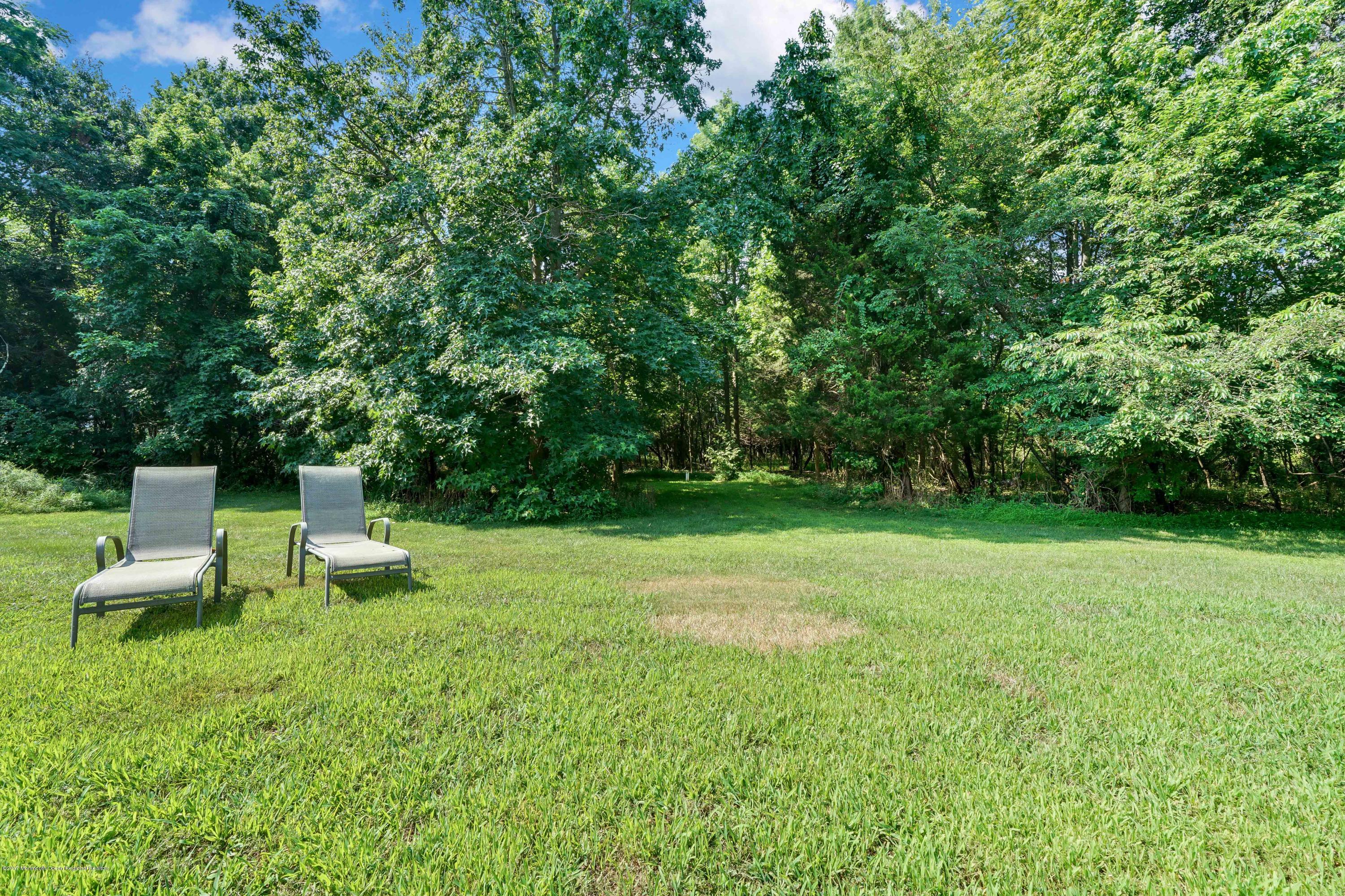 107 Larrabee Boulevard Howell, NJ 07731 - Photo 64 of 67 64