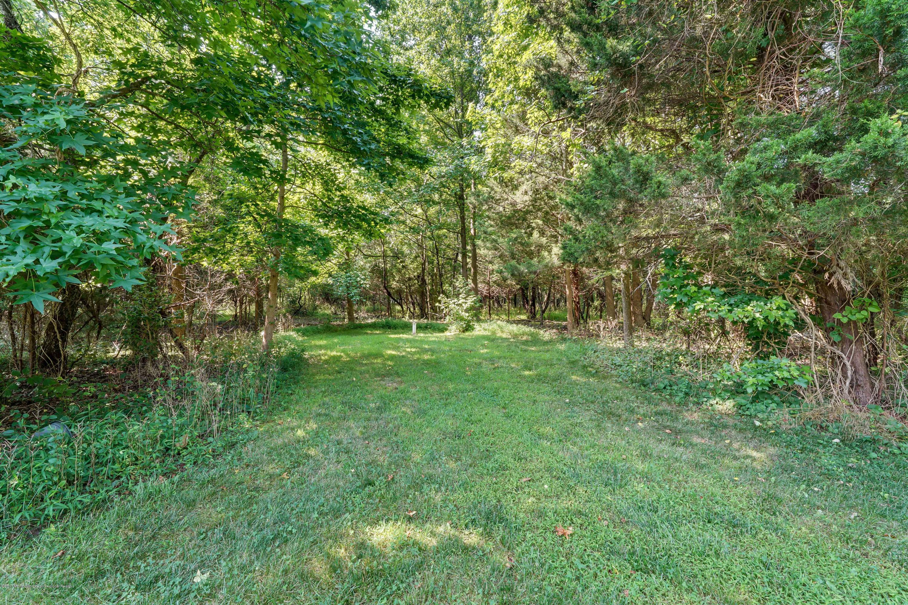 107 Larrabee Boulevard Howell, NJ 07731 - Photo 66 of 67 66