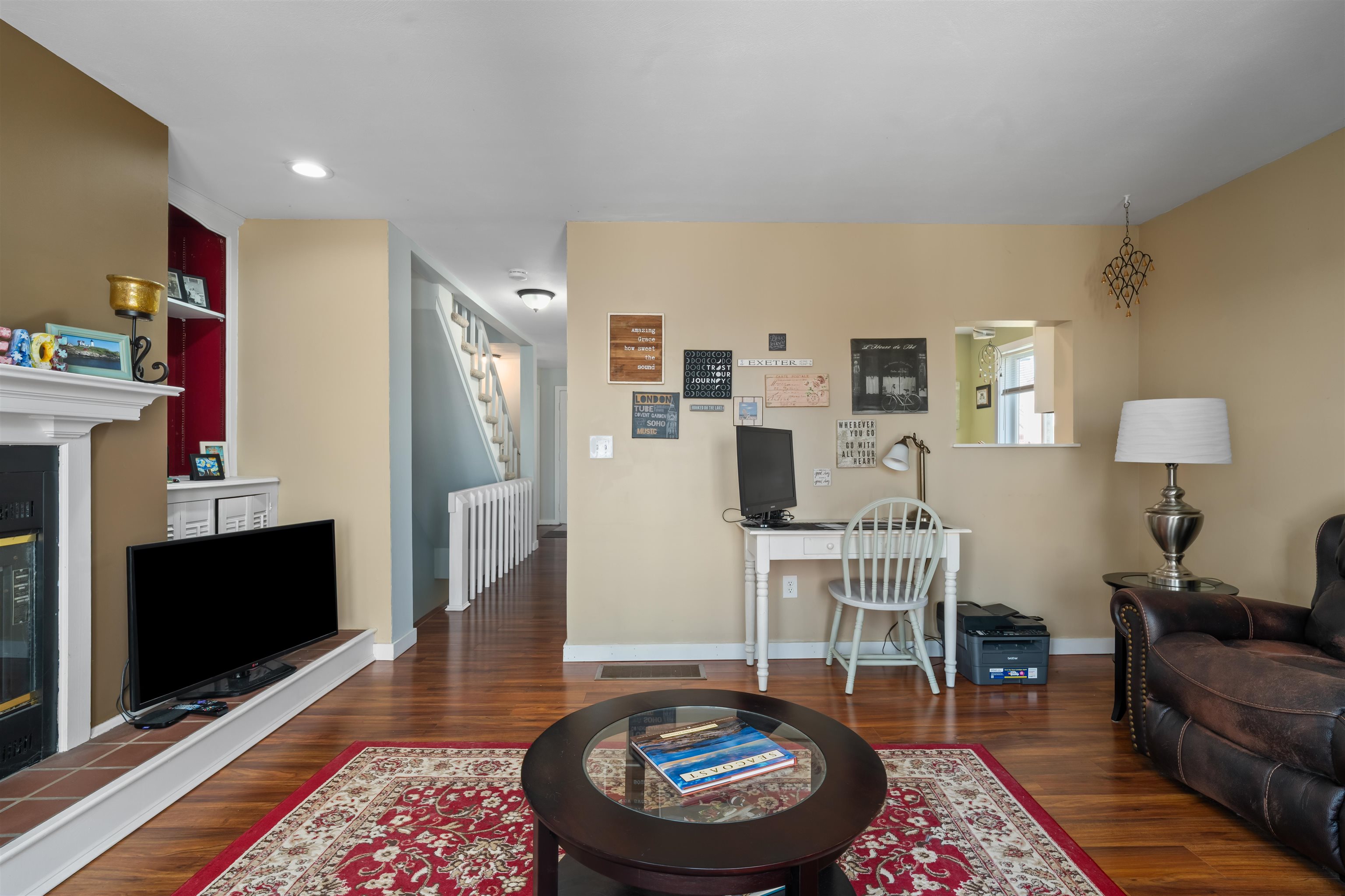 12 Thornhill Road Stratham, NH 03885 - Photo 13 of 38