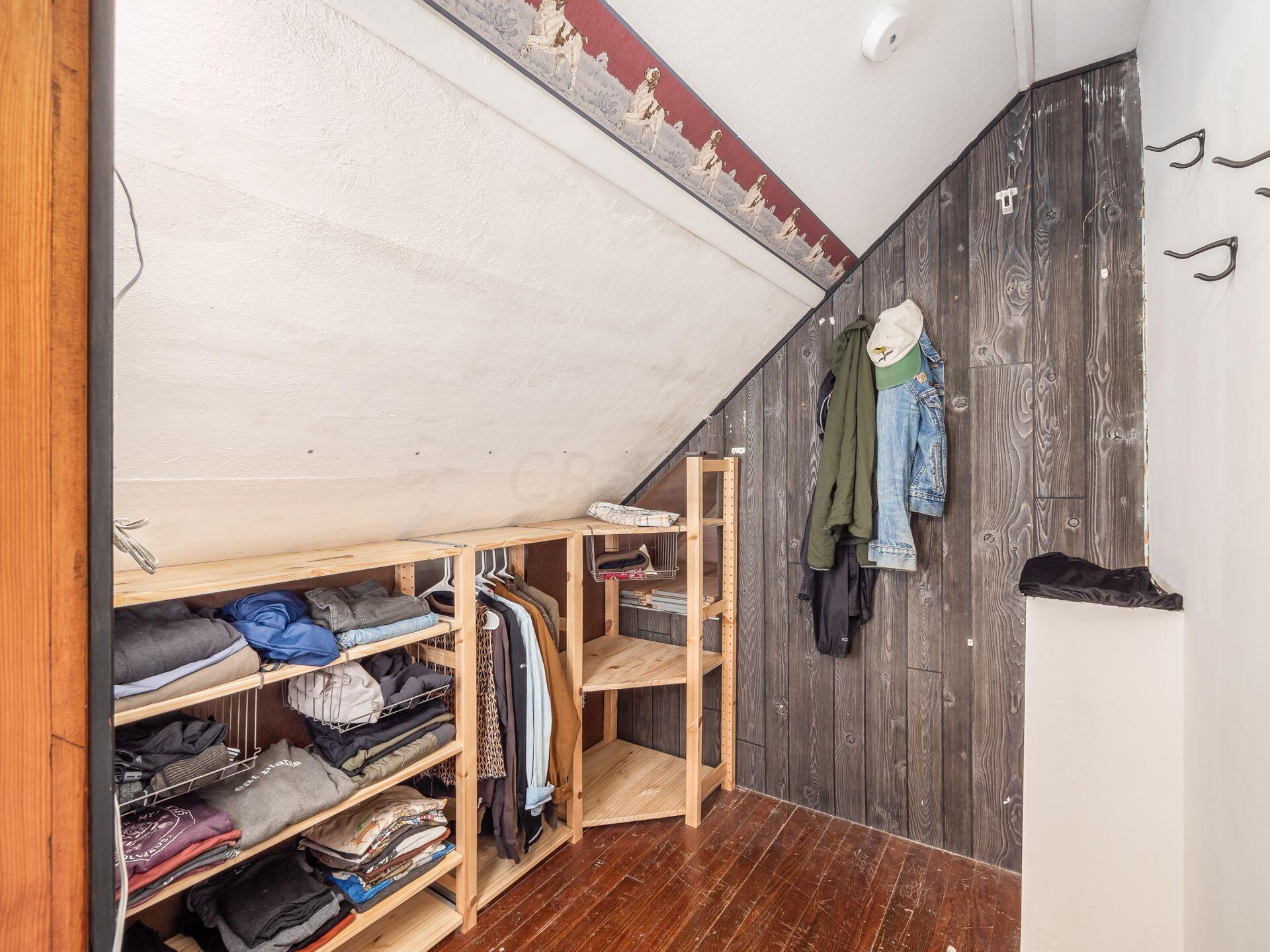 1700 Demorest Road Columbus, OH 43228 - Photo 25 of 60 Walk-In Closet