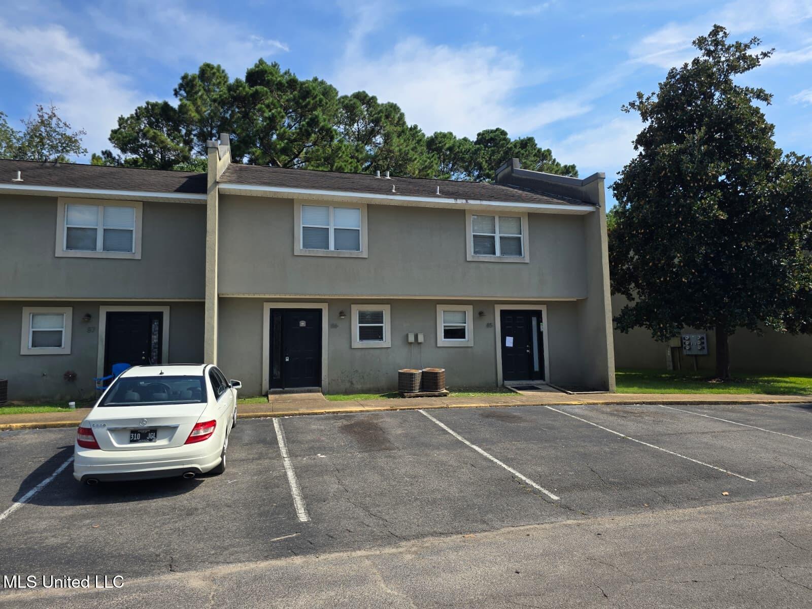 1625 Martin Bluff Road, Unit 86 Gautier, MS 39553 - Photo 2 of 20 PHOTO-2025-08-27-15-32-17