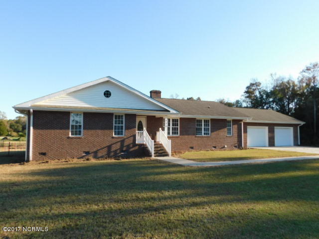 239 Wildlife Road New Bern, NC 28560 - Photo 1 of 16 DSCN1735