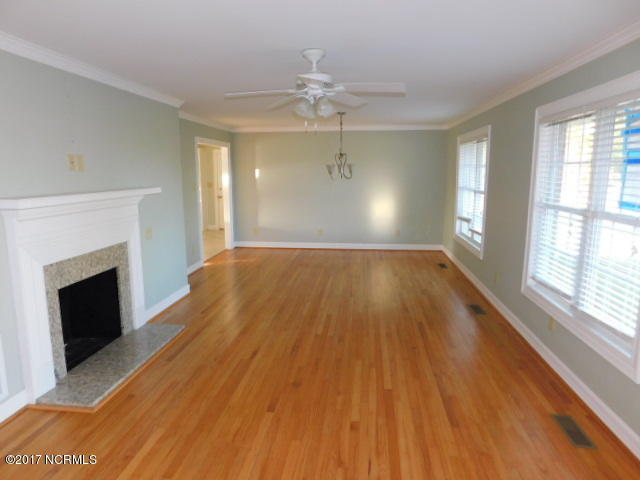 239 Wildlife Road New Bern, NC 28560 - Photo 2 of 16 DSCN0669