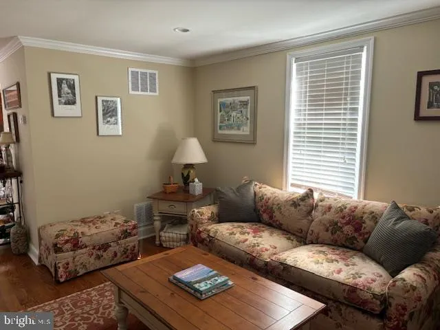 $2,500 | 177 Mary Street, Doylestown, PA 18901