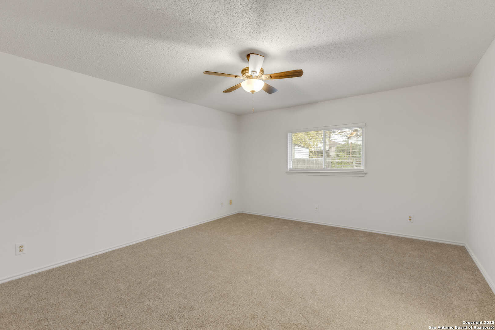 7906 Swindow Circle Converse, TX 78109 - Photo 16 of 24