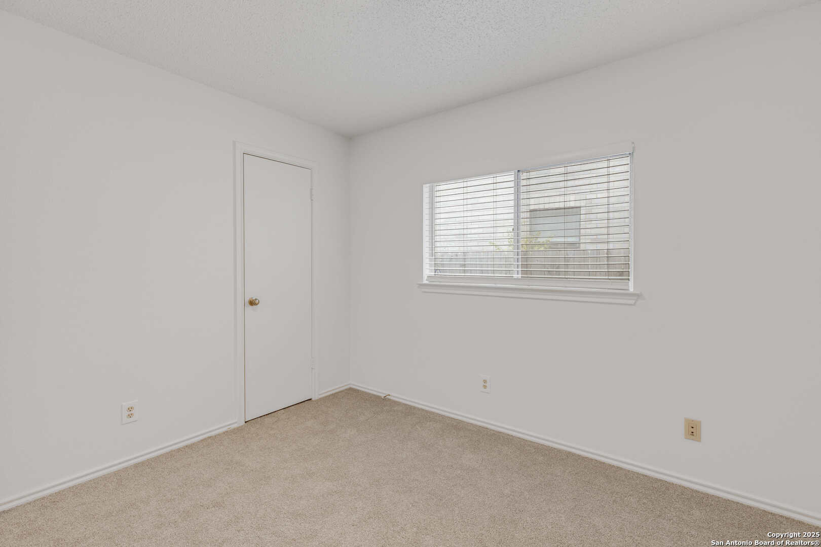 7906 Swindow Circle Converse, TX 78109 - Photo 20 of 24