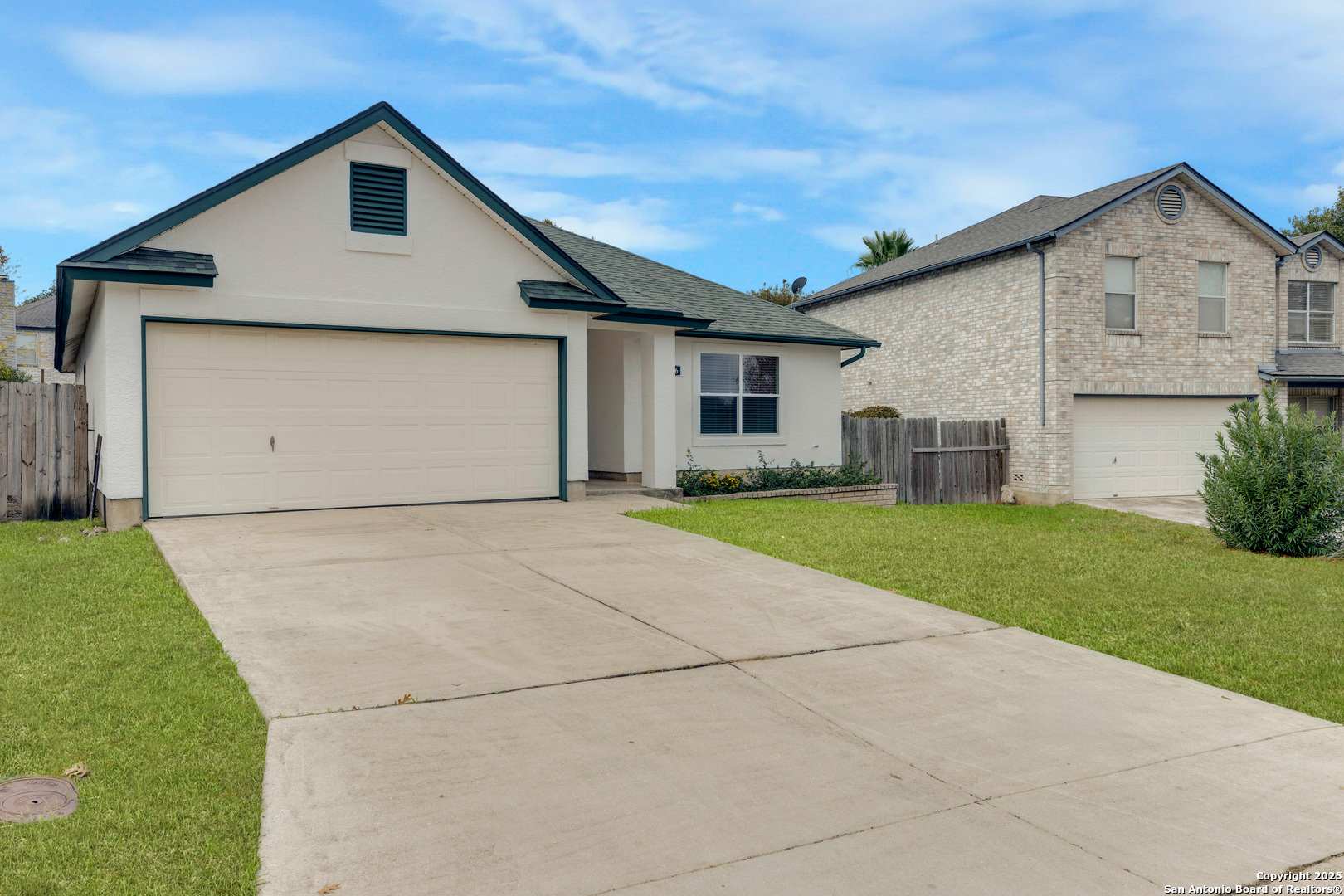7906 Swindow Circle Converse, TX 78109 - Photo 3 of 24