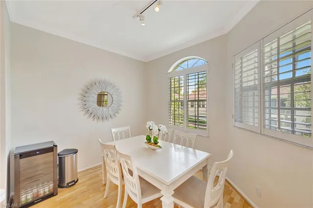 $10,000 | 400 Lambiance Circle, Unit 204, Naples, FL 34108