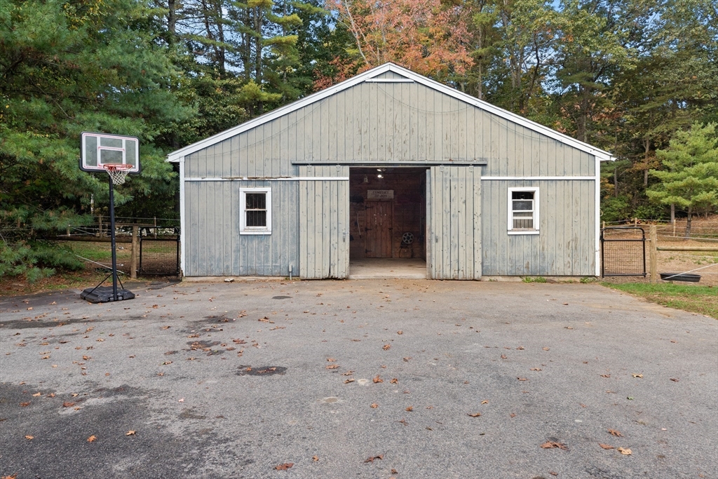 34 Roberts Road Boxford, MA 01921 - Photo 34 of 41