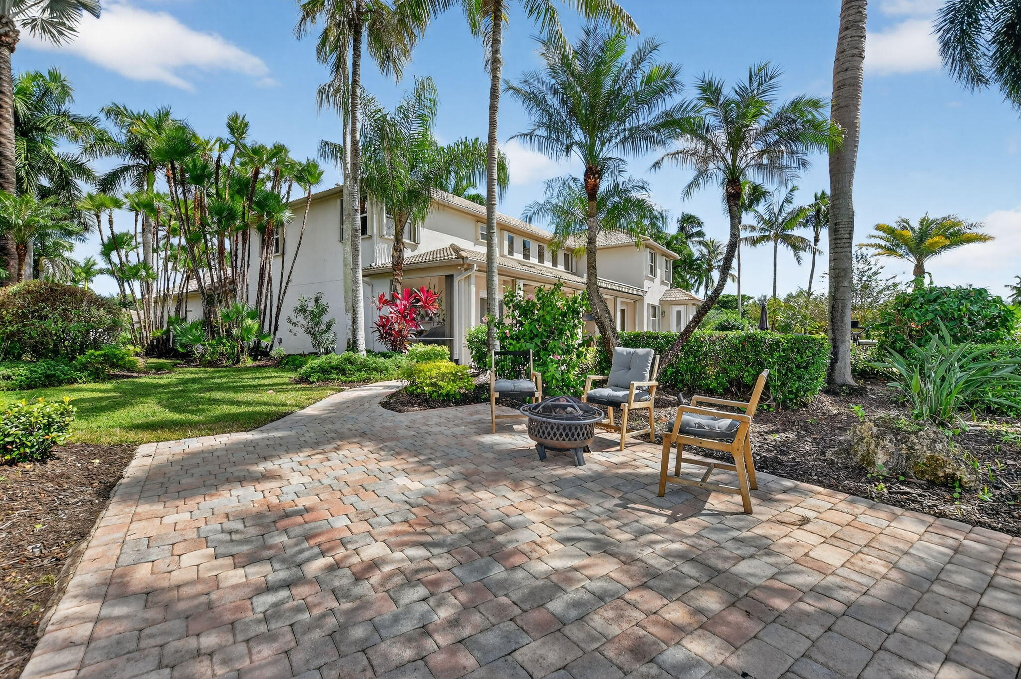 21383 Falls Ridge Way Boca Raton, FL 33428 - Photo 3 of 41 PRIVATE