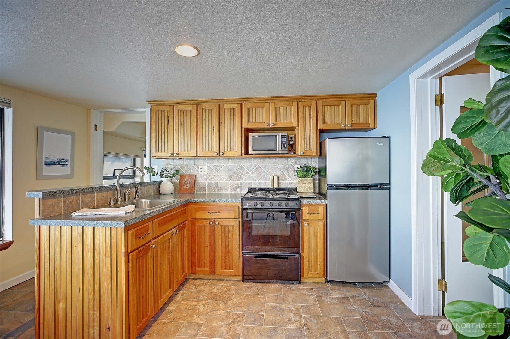 692 Maple Grove Road Camano Island, WA 98282 - Photo 23 of 39 Gallery Image 23