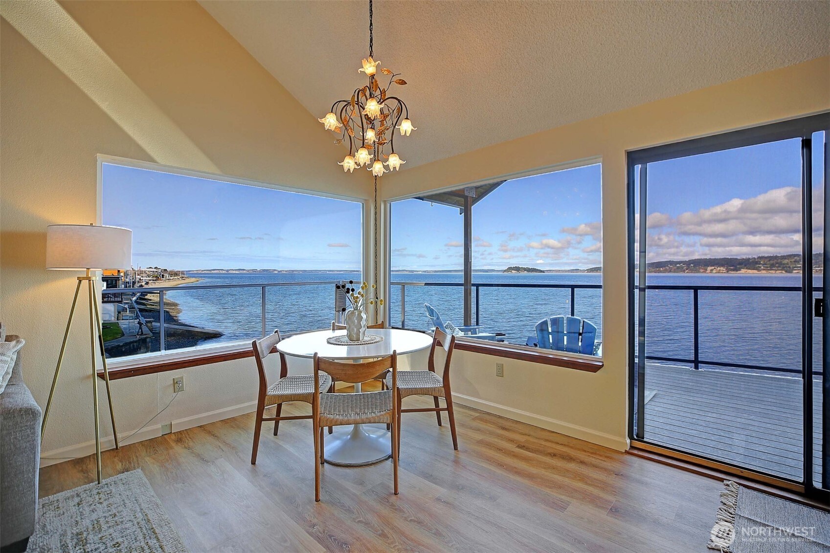 692 Maple Grove Road Camano Island, WA 98282 - Photo 4 of 39 Gallery Image 4