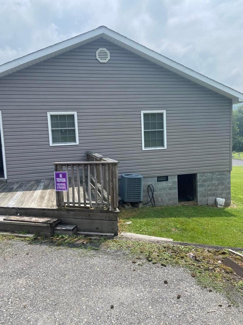 1746 Chestnut Knob Road Danese, WV 25831 - Photo 9 of 26 Gallery Image 9
