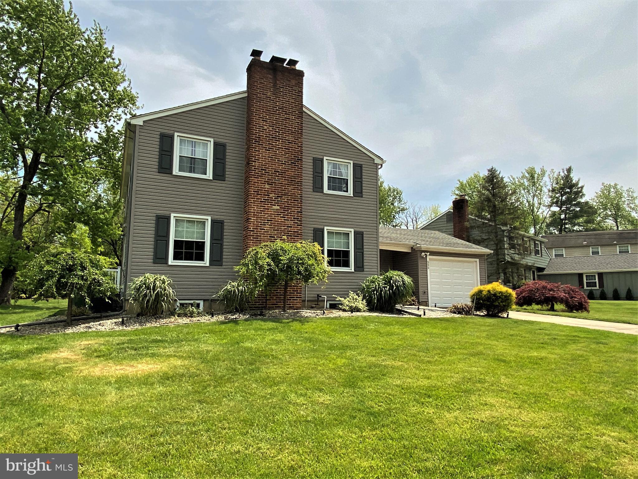 555 Tarrington Road Cherry Hill, NJ 08034 - Photo 1 of 19 a front view of house with yard and green space