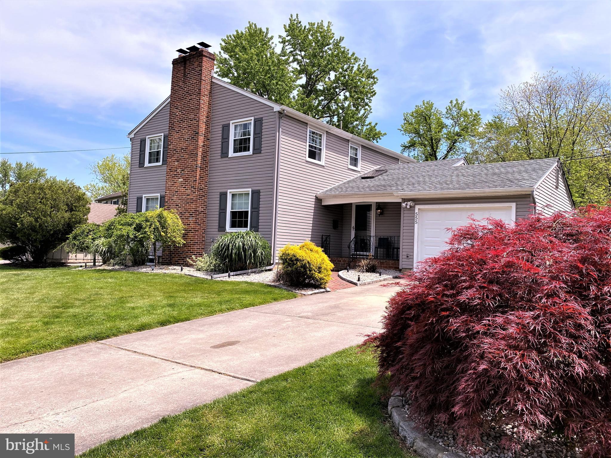 555 Tarrington Road Cherry Hill, NJ 08034 - Photo 18 of 19 a view of a house with backyard and garden