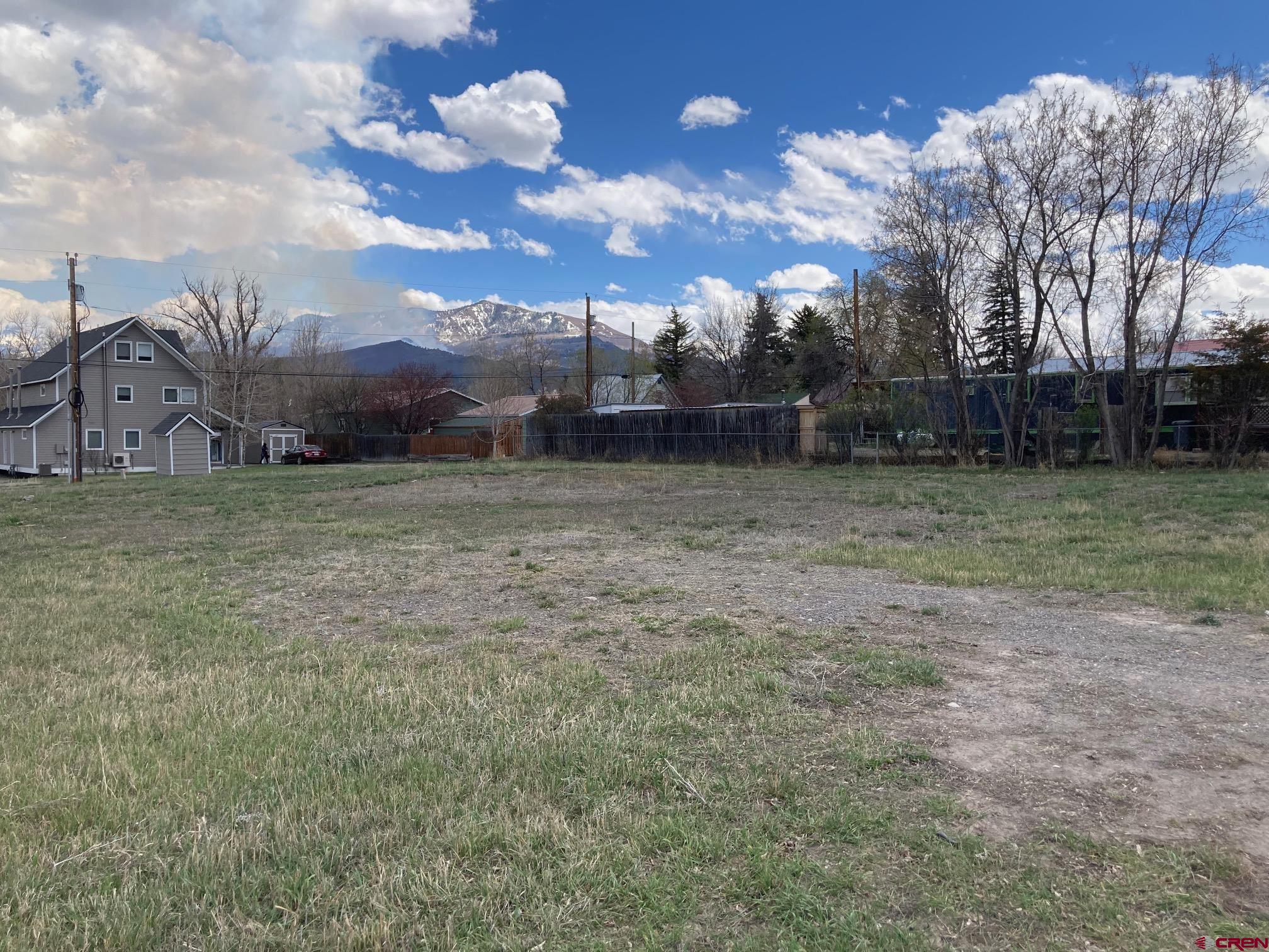 134 South Charlotte Street Ridgway, CO 81432 - Photo 7 of 23 a view of a entertaining space