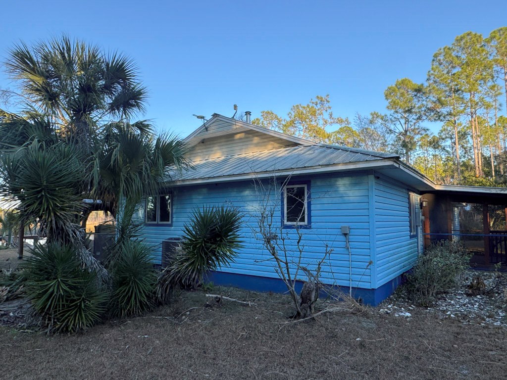 897 Mill Road Carrabelle, FL 32322 - Photo 9 of 50