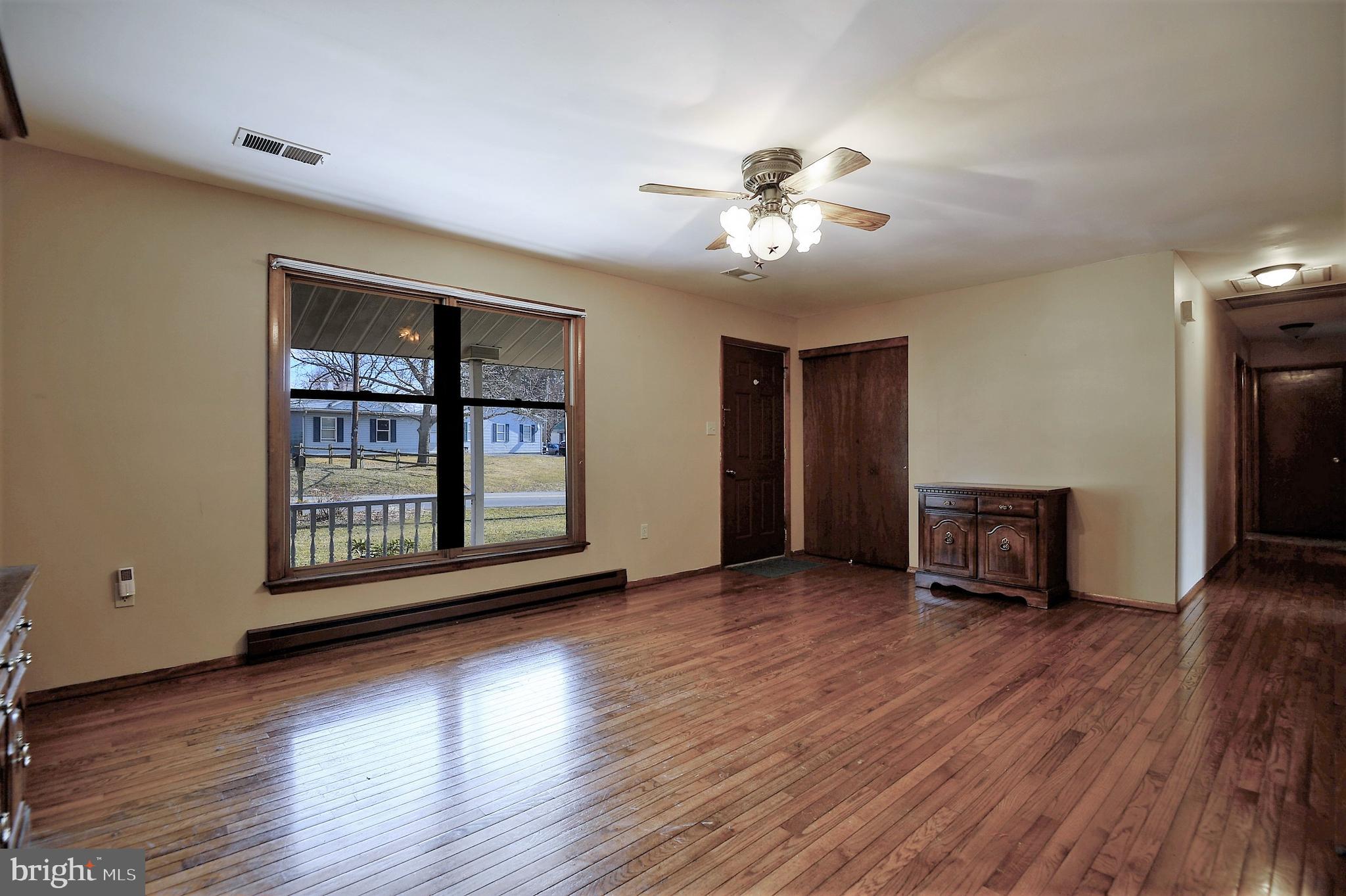 124 Beaver Road Harrisburg, PA 17112 - Photo 8 of 39 Gallery Image 8