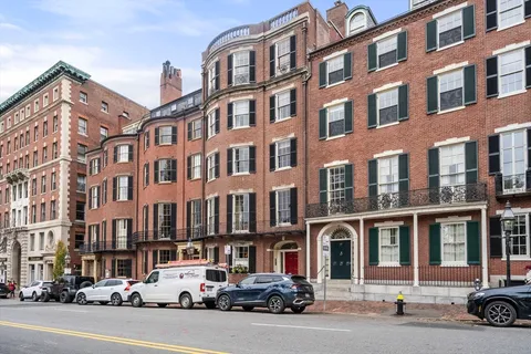 $6,900,000 | 62 Beacon Street, Unit 3, Boston, MA 02108