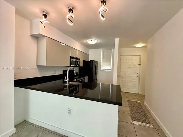 $3,000 | 750 Northeast 64th Street, Unit B301, Miami, FL 33138