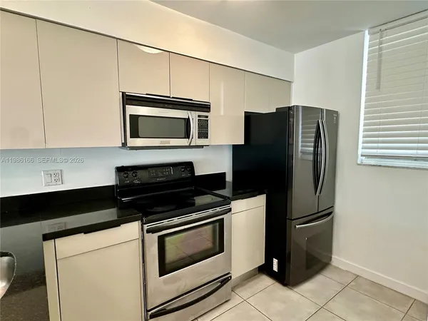 $3,000 | 750 Northeast 64th Street, Unit B301, Miami, FL 33138