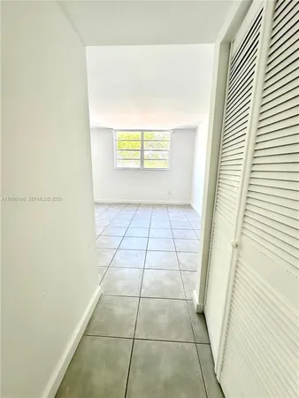 $3,000 | 750 Northeast 64th Street, Unit B301, Miami, FL 33138