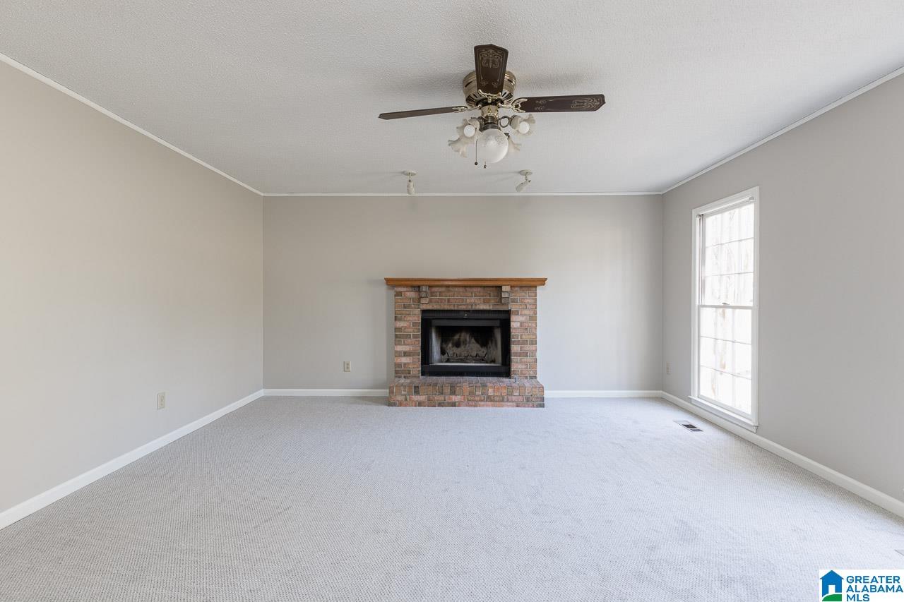 1451 Sequoia Trail Alabaster, AL 35007 - Photo 5 of 39