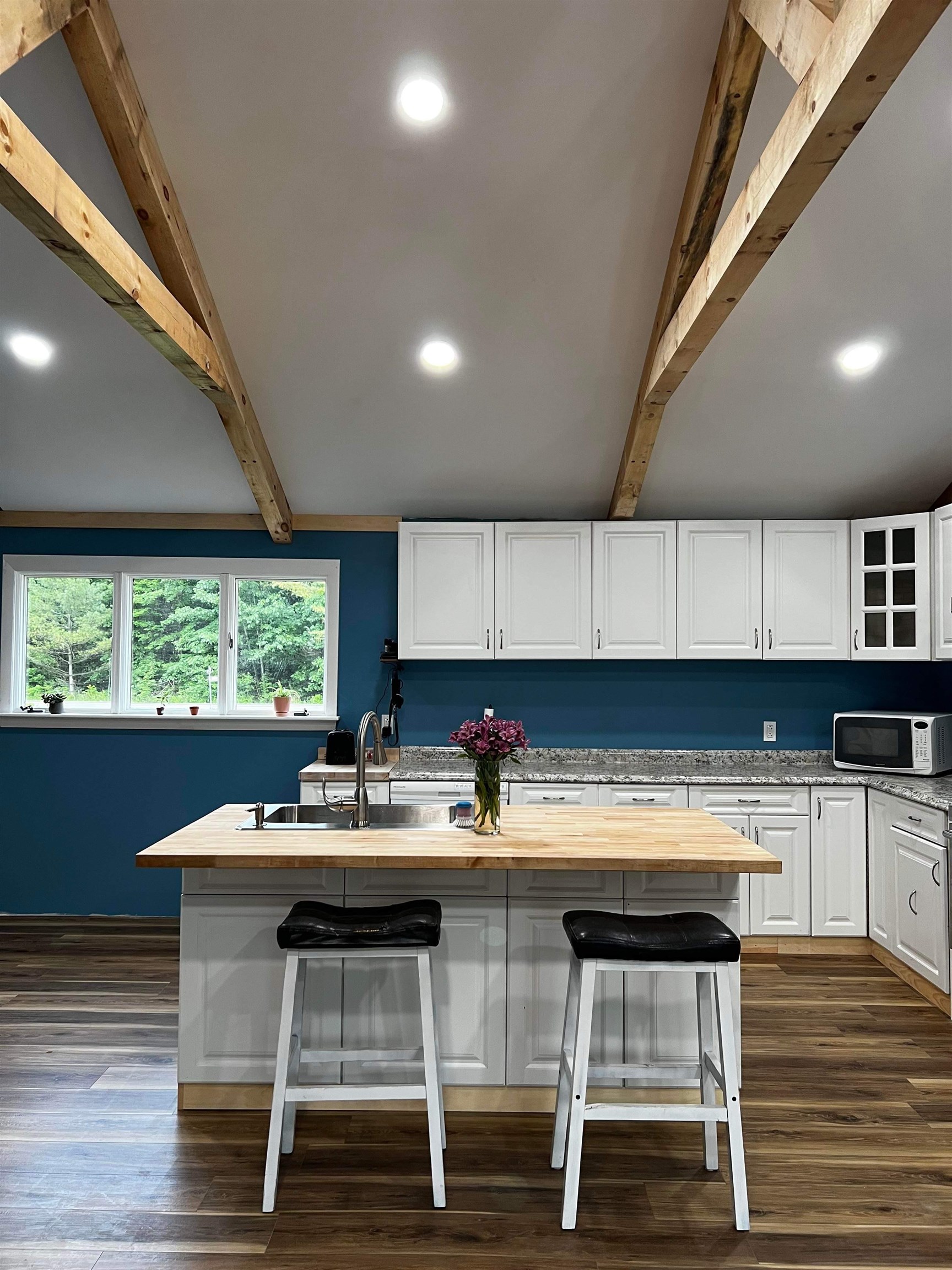745 Chester Road Springfield, VT 05156 - Photo 8 of 36
