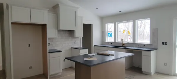 $550,000 | 1468 Kimber Drive, Unit 116, Lowell, MI 49331